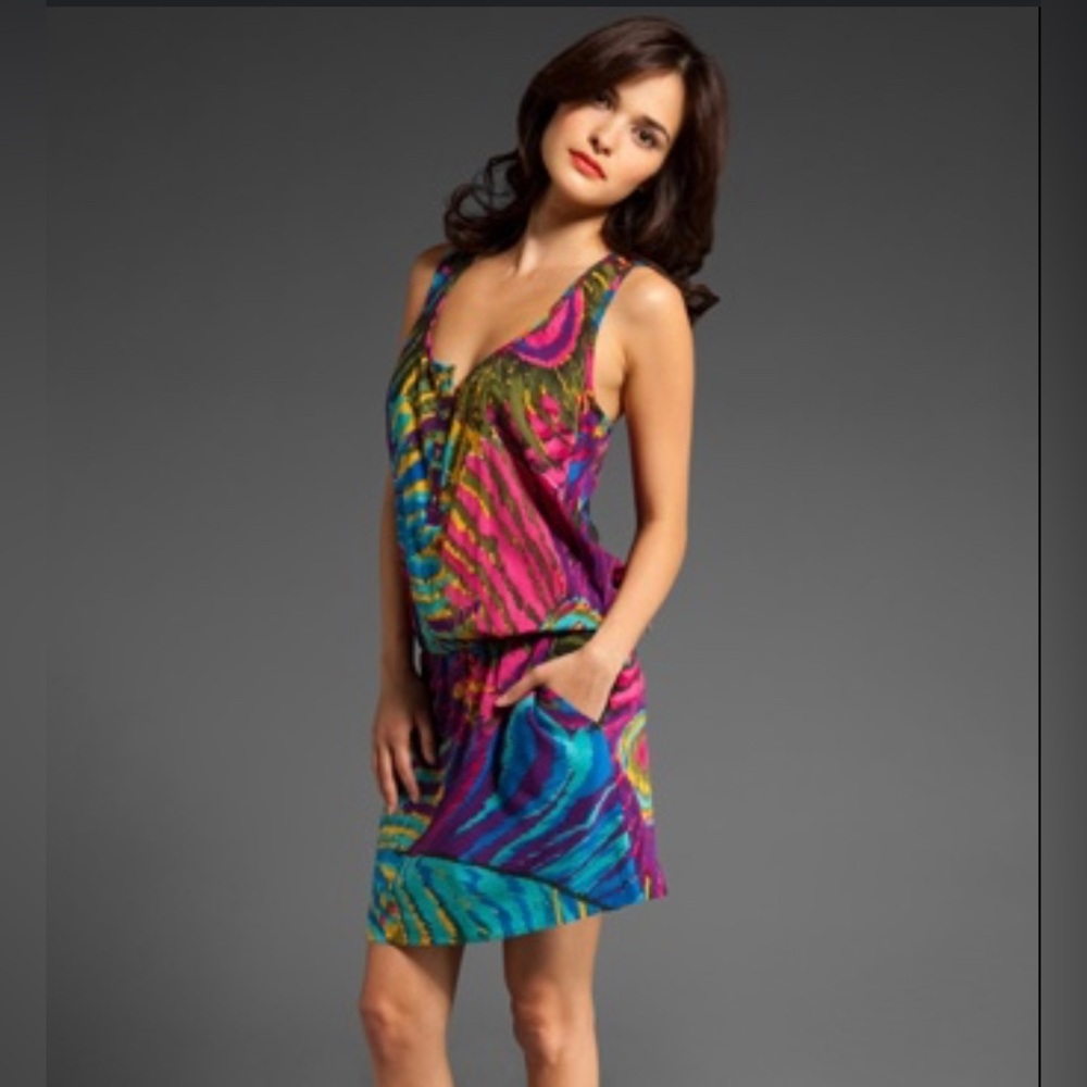 NWOT Trina Turk Silk Peacock Chiara Mini Dress multicolor Extra Small XS Pockets